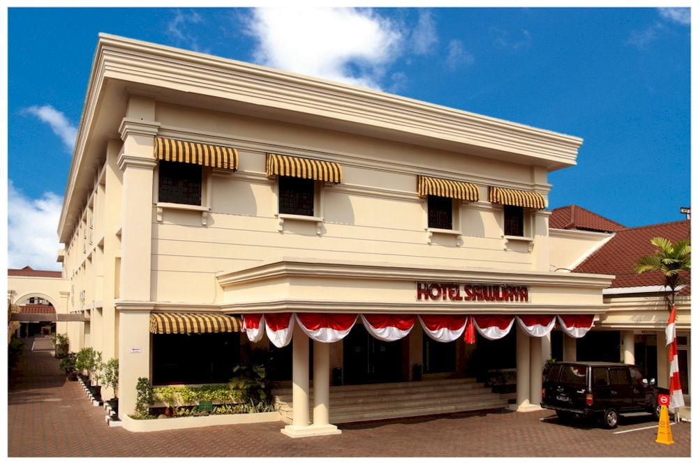 Capital O 534 Sriwijaya Hotel Jakarta Exterior photo